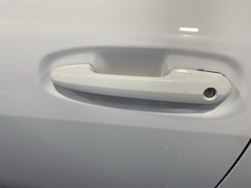 Thumbnail: 2025 Toyota Sienna - 14