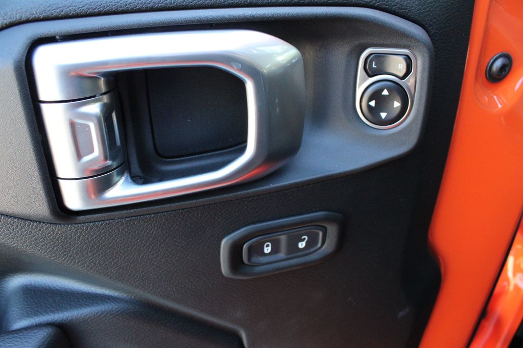 Used Car 2023 Jeep Gladiator  Sport For Sale Under $50,000 In Austin, Texas