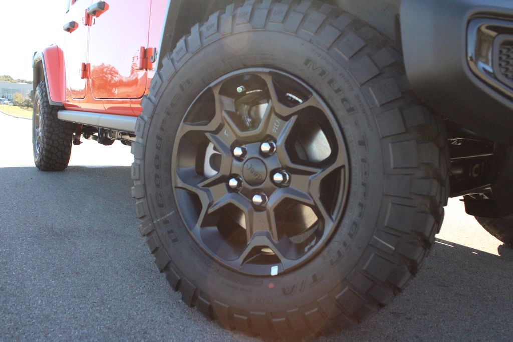 Used Car 2023 Jeep Gladiator  Sport For Sale Under $50,000 In Austin, Texas