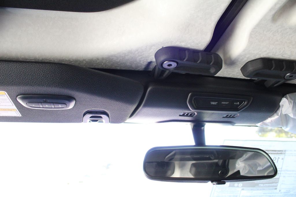 Used Car 2023 Jeep Gladiator  Sport For Sale Under $50,000 In Austin, Texas