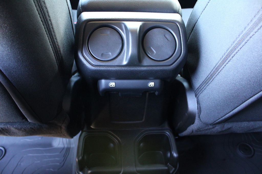 Used Car 2023 Jeep Gladiator  Sport For Sale Under $50,000 In Austin, Texas