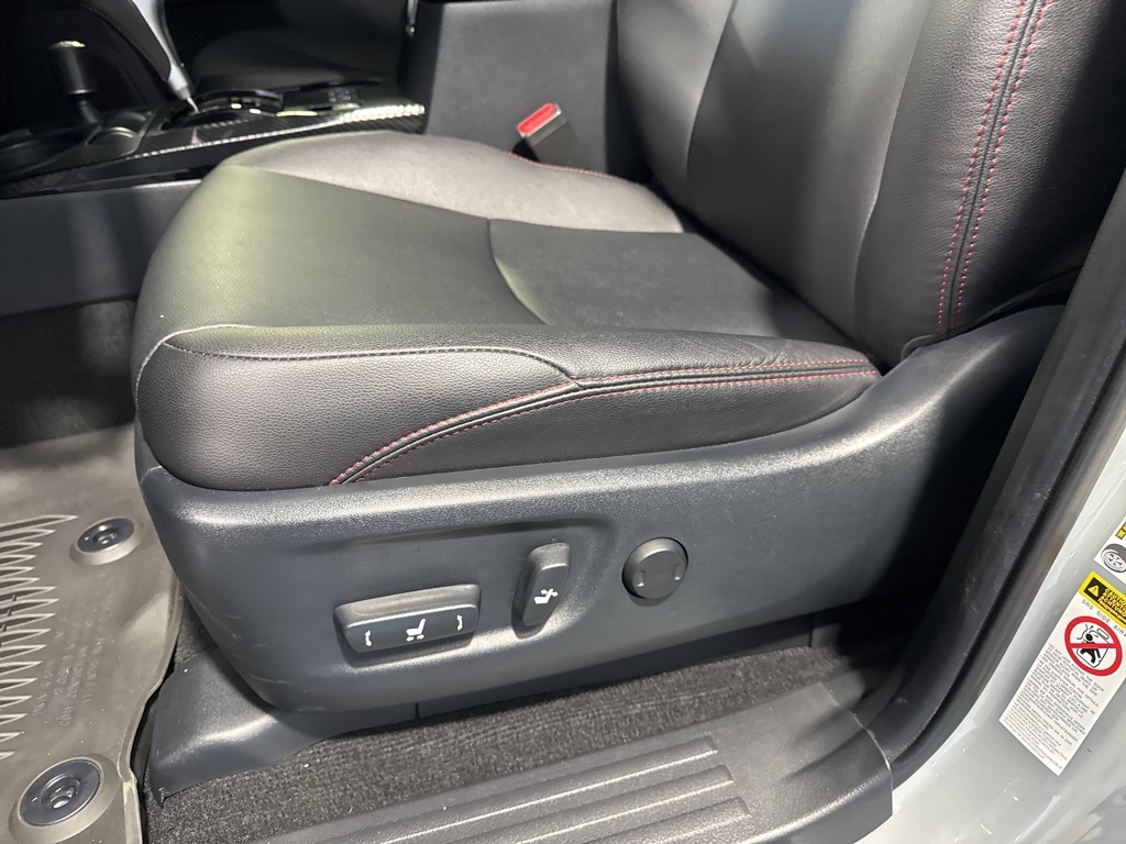 Thumbnail: 2017 Toyota 4Runner - 26