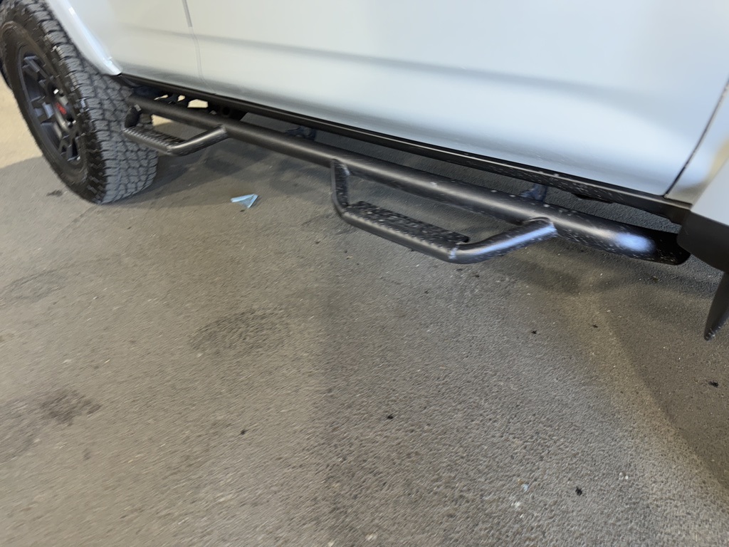 Thumbnail: 2017 Toyota 4Runner - 9