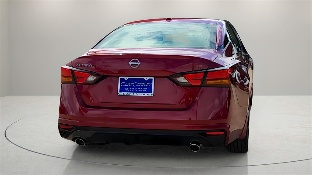 2025 Nissan Altima