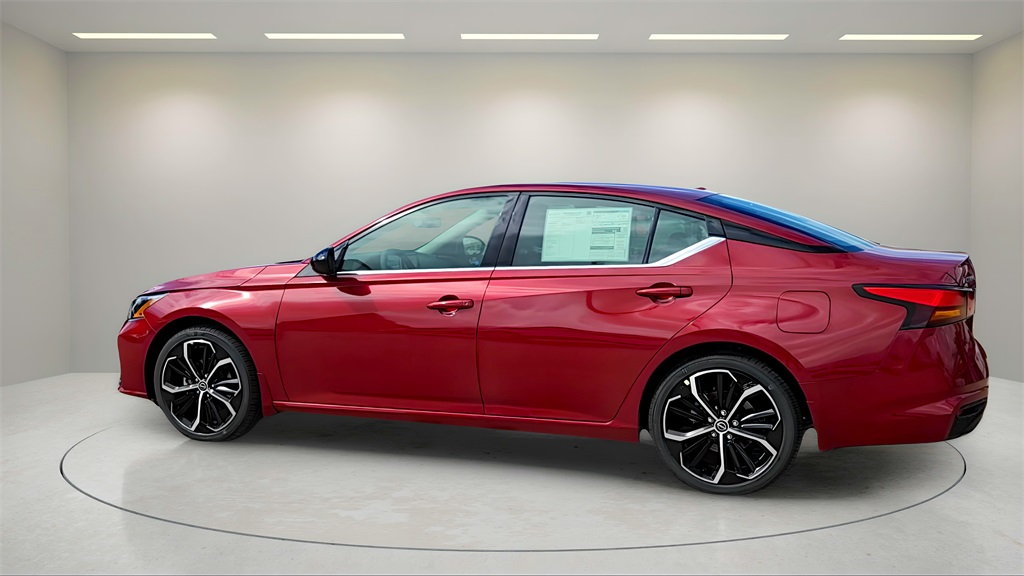 2025 Nissan Altima