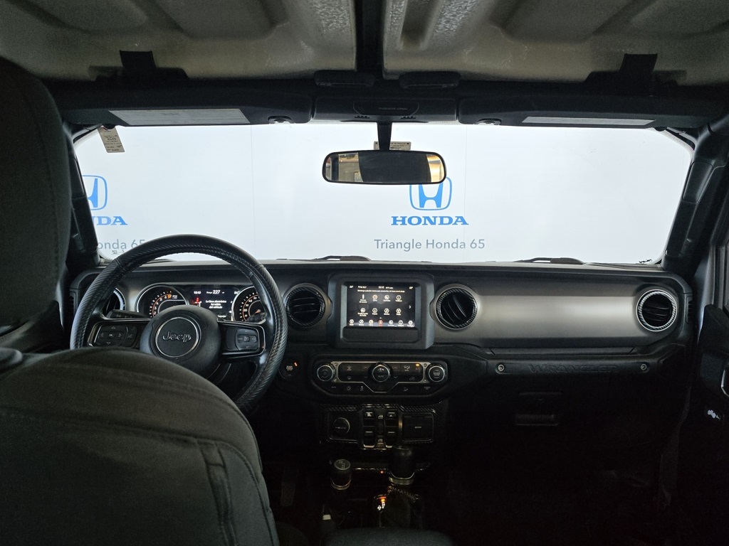 Thumbnail: 2021 Jeep Wrangler - 6