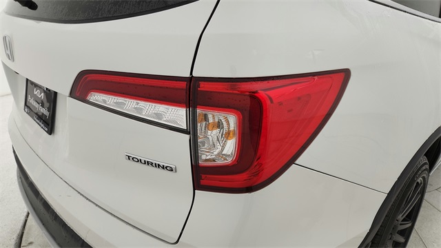 2020 Honda Pilot Touring White at Autostrade