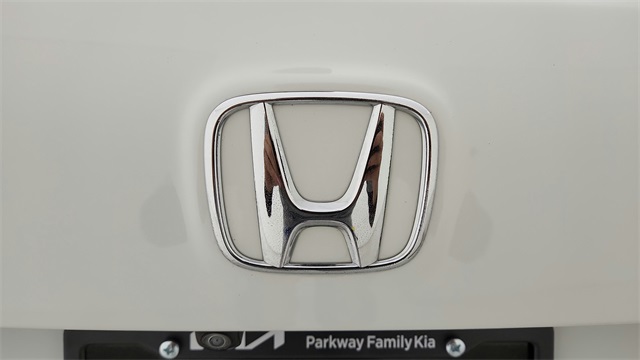 2020 Honda Pilot Touring White at Autostrade