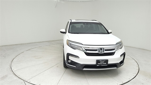 2020 Honda Pilot Touring White at Autostrade