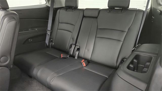 2020 Honda Pilot Touring White at Autostrade