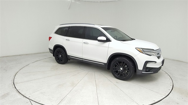 2020 Honda Pilot Touring White at Autostrade