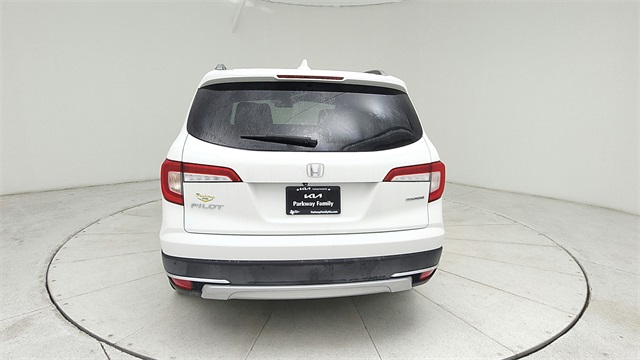 2020 Honda Pilot Touring White at Autostrade