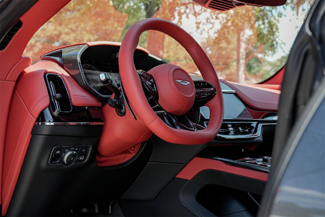 New Car 2025 Aston Martin Dbx  707 For Sale Under $290,000 In Austin, Texas