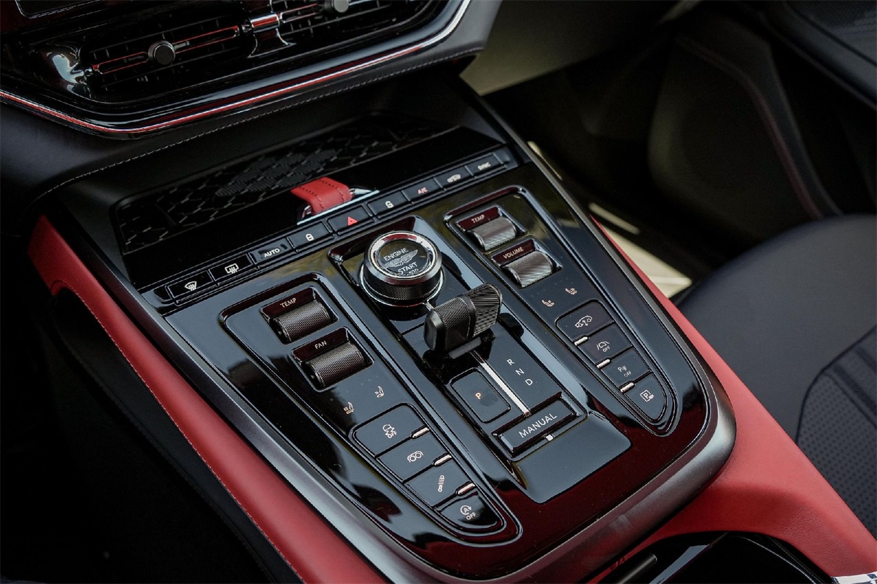 New Car 2025 Aston Martin Dbx  707 For Sale Under $290,000 In Austin, Texas