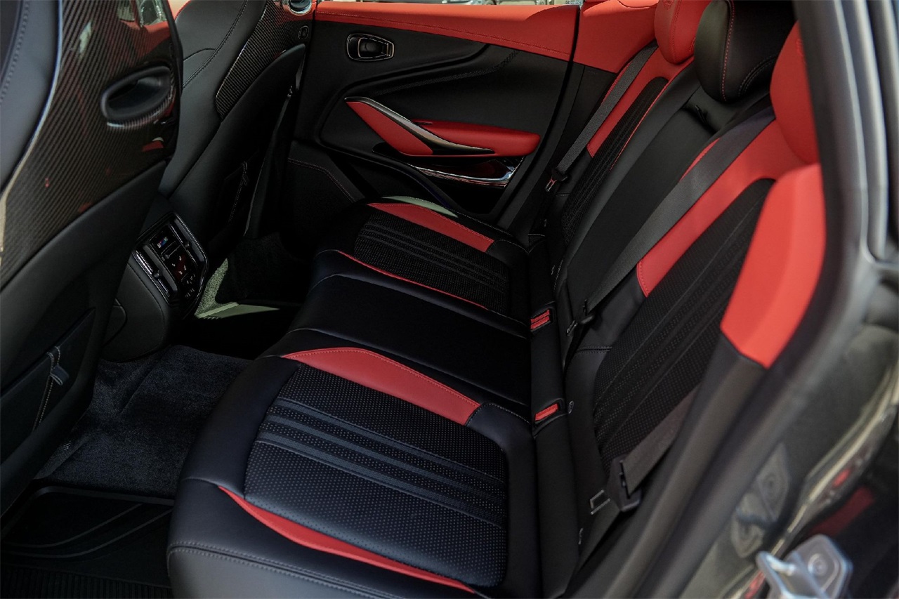New Car 2025 Aston Martin Dbx  707 For Sale Under $290,000 In Austin, Texas