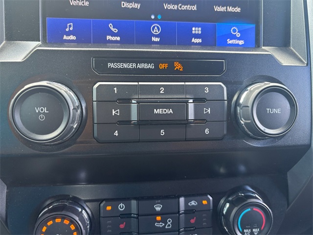 Used Car 2020 Ford F-150  Xlt For Sale Under $30,000 In San Antonio, Texas