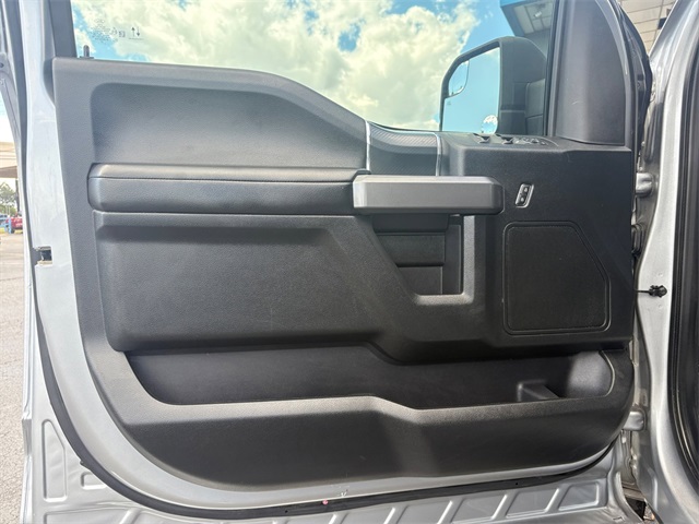 Used Car 2020 Ford F-150  Xlt For Sale Under $30,000 In San Antonio, Texas