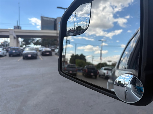 Used Car 2020 Ford F-150  Xlt For Sale Under $30,000 In San Antonio, Texas