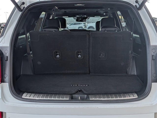 2021 Hyundai Palisade Calligraphy White at Community Toyota