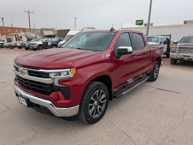 2023 Chevrolet Silverado 1500 LT Crew Cab 4WD