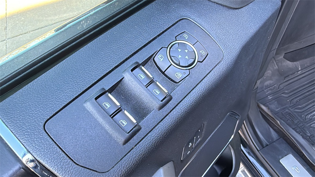 2020 Ford F-150 Platinum - 9