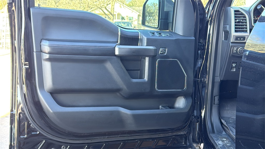 2020 Ford F-150 Platinum - 8