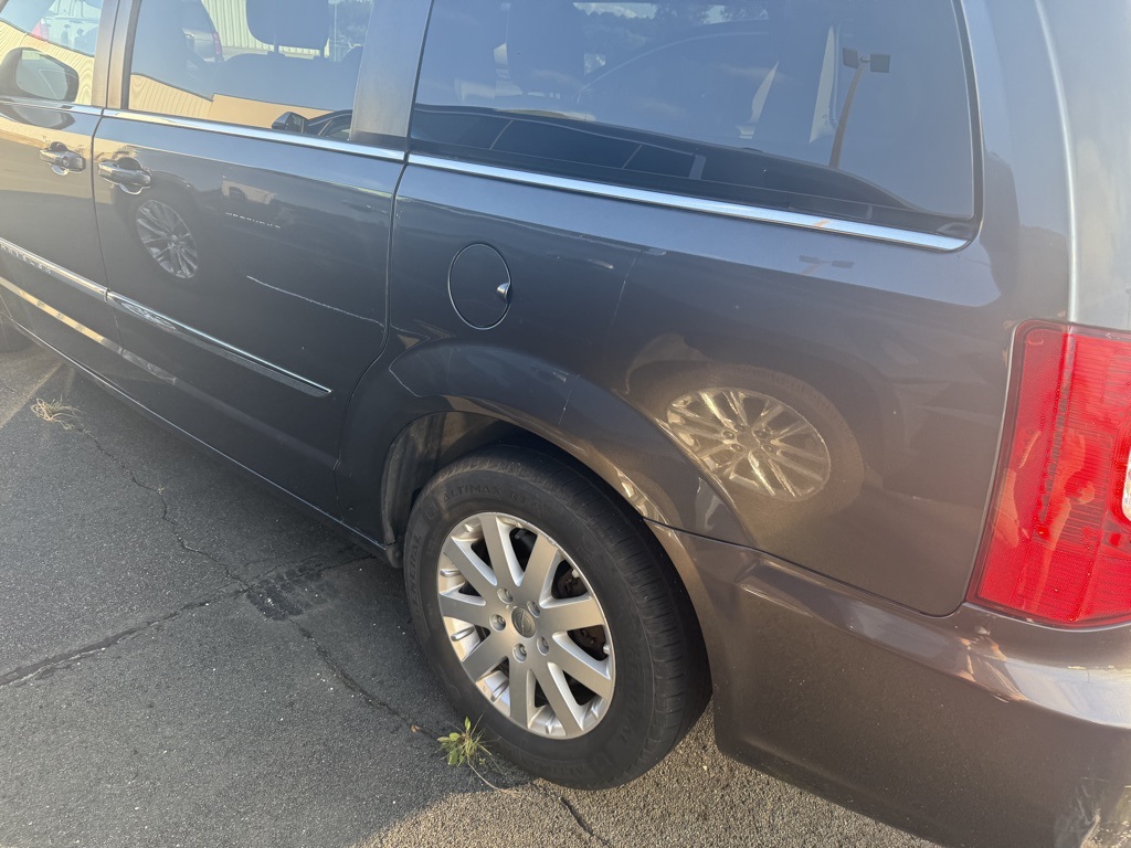 2016 Chrysler Town and Country