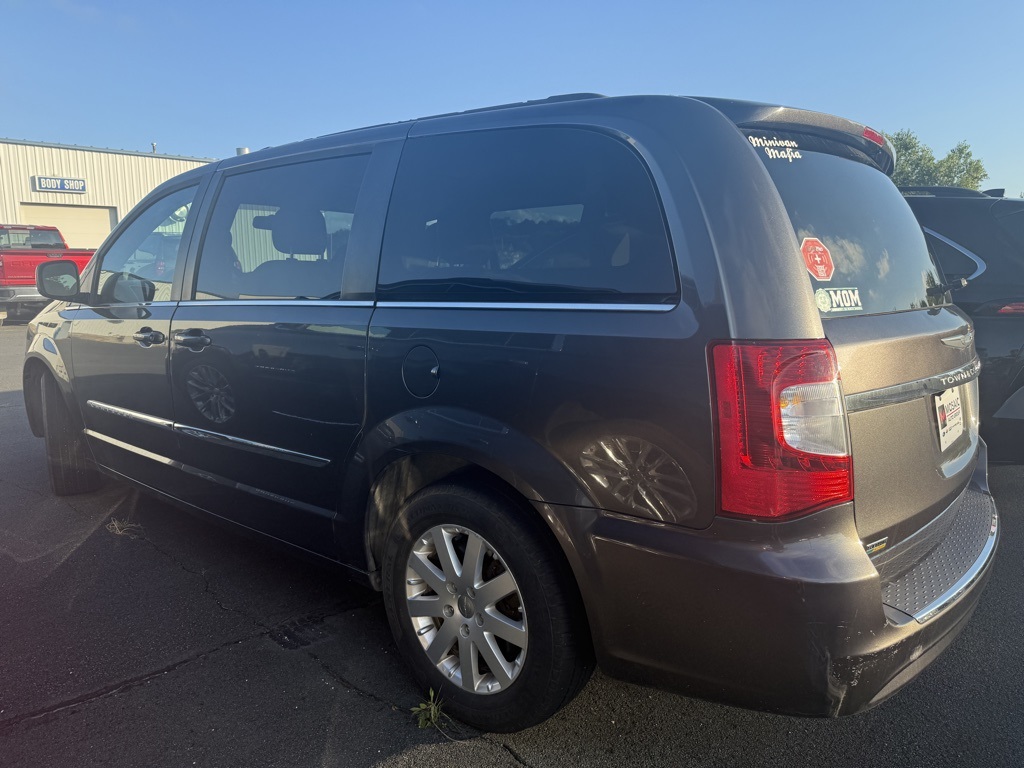 2016 Chrysler Town and Country
