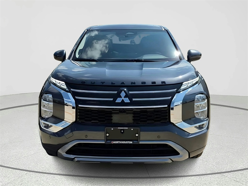 2025 Mitsubishi Outlander SE - 1