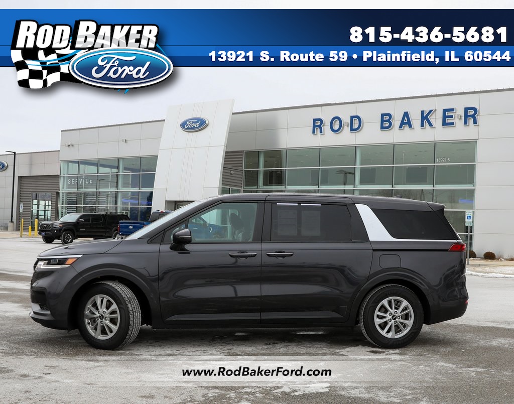 2024 Kia Carnival LX FWD