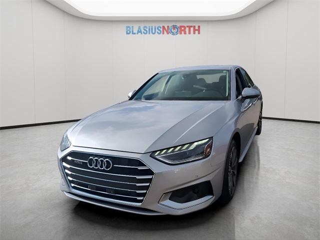 2022 Audi A4 quattro Premium Plus 40 TFSI AWD