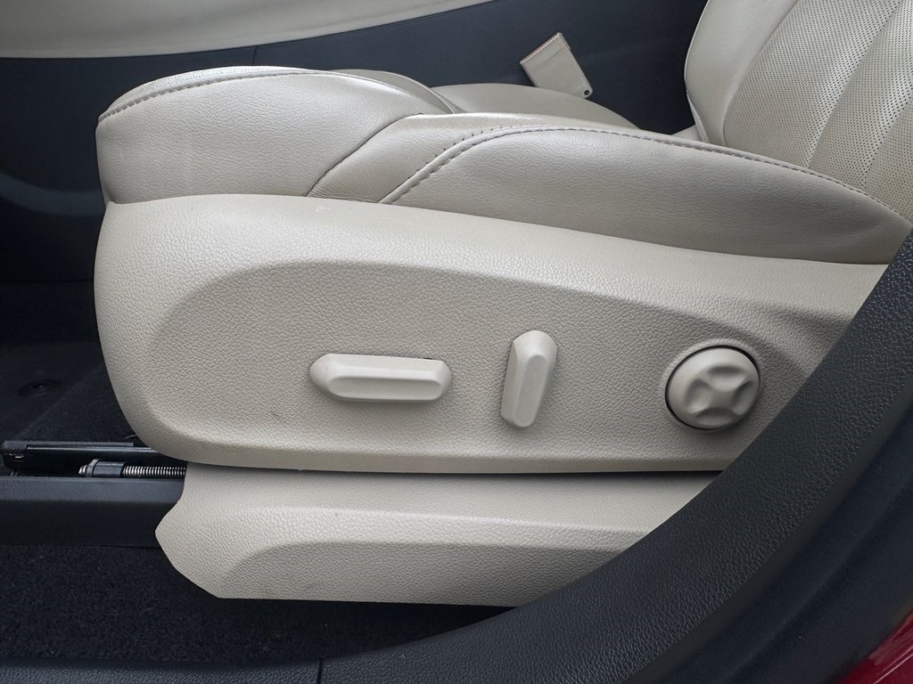 2020 Buick Envision Essence - 9