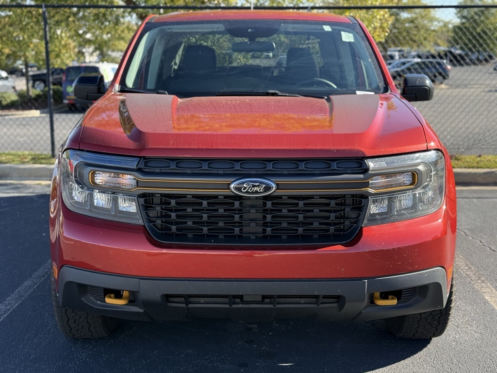 2024 Ford Maverick XLT Tremor photo 2