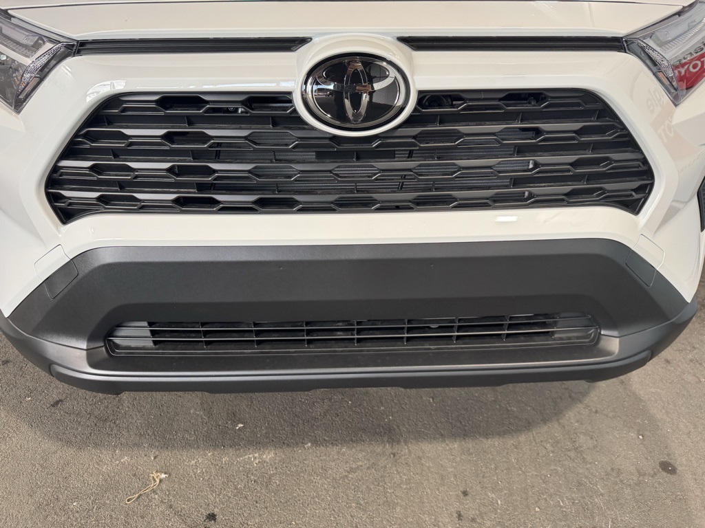 Thumbnail: 2025 Toyota RAV4 - 11