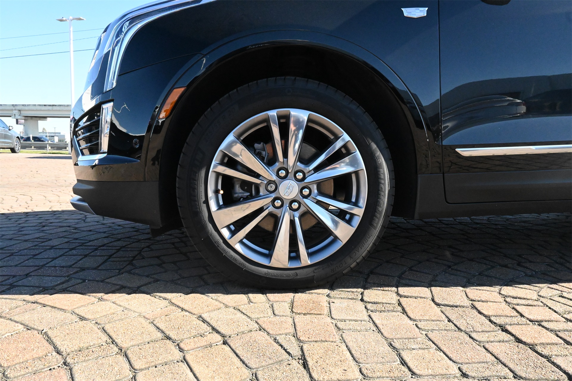 2025 Cadillac XT5 Premium Luxury Black at Classic Chevrolet Galveston