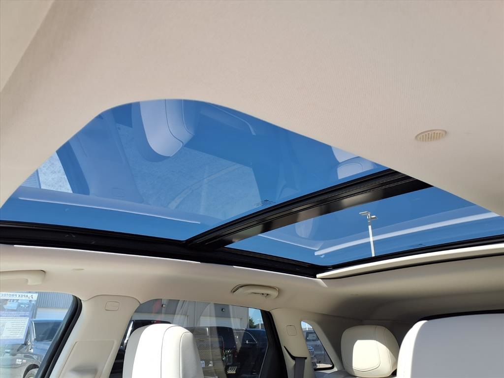 2021 Cadillac XT5 Premium Luxury Black at Bayway Cadillac Southwest