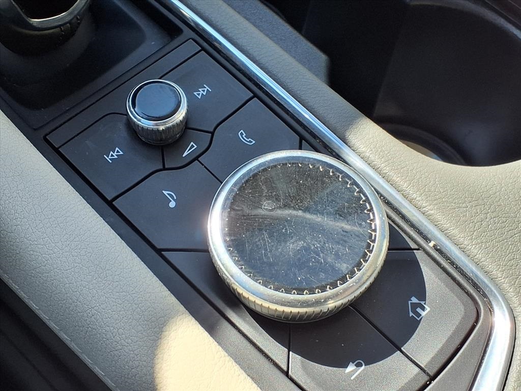 2021 Cadillac XT5 Premium Luxury Black at Bayway Cadillac Southwest