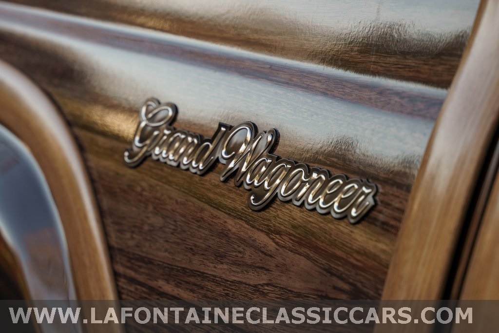 1991 Jeep Grand Wagoneer 71