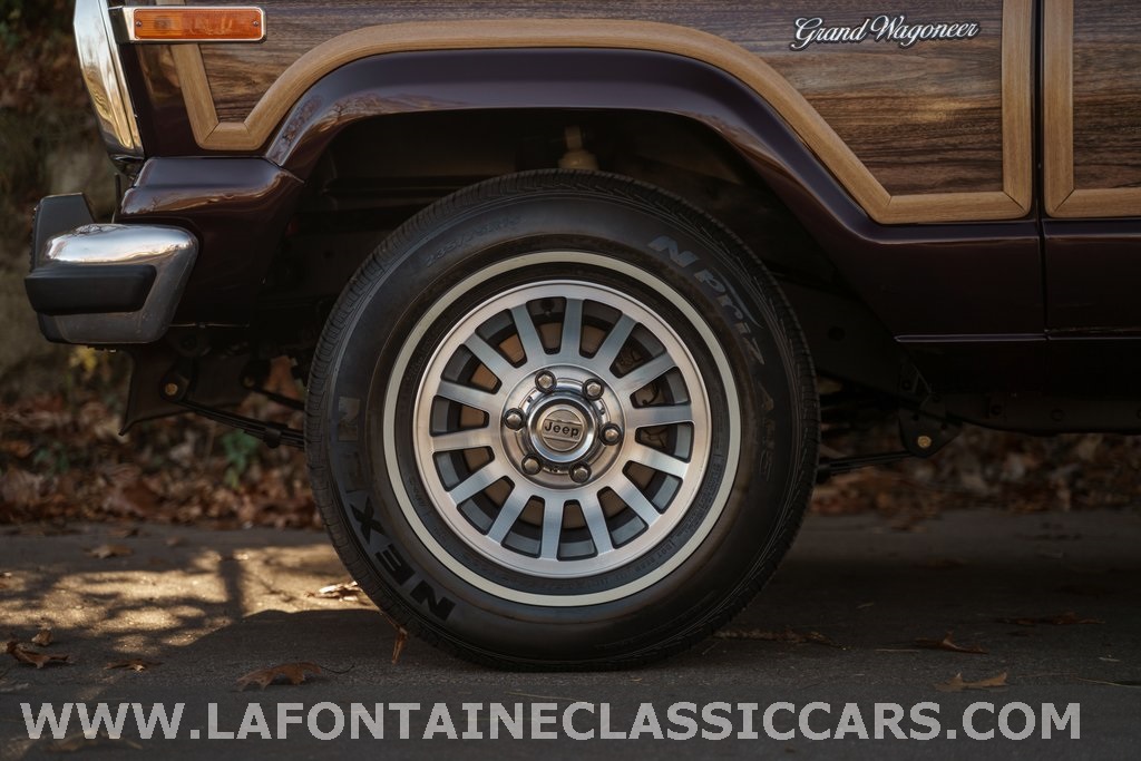 1991 Jeep Grand Wagoneer 81