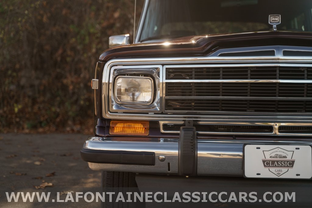 1991 Jeep Grand Wagoneer 129
