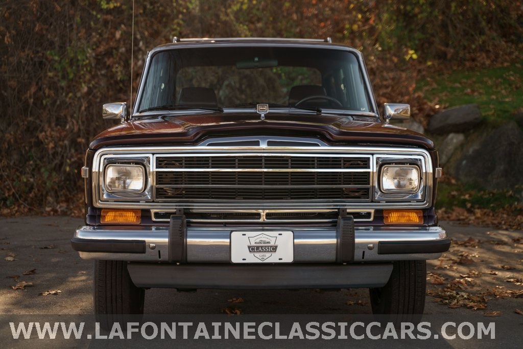 1991 Jeep Grand Wagoneer 133