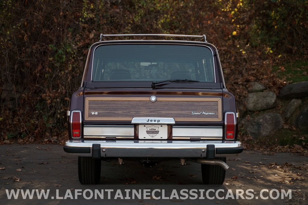 1991 Jeep Grand Wagoneer 143