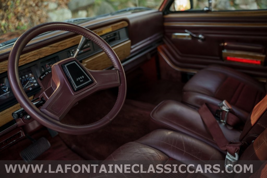 1991 Jeep Grand Wagoneer 161