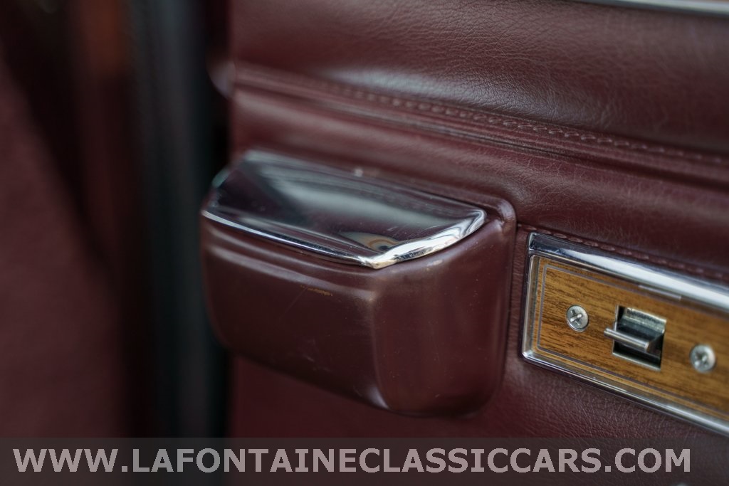 1991 Jeep Grand Wagoneer 187
