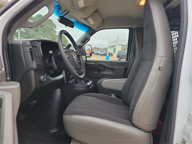 2024 GMC Savana 2500 Work Van White at Wharton Chevrolet GMC