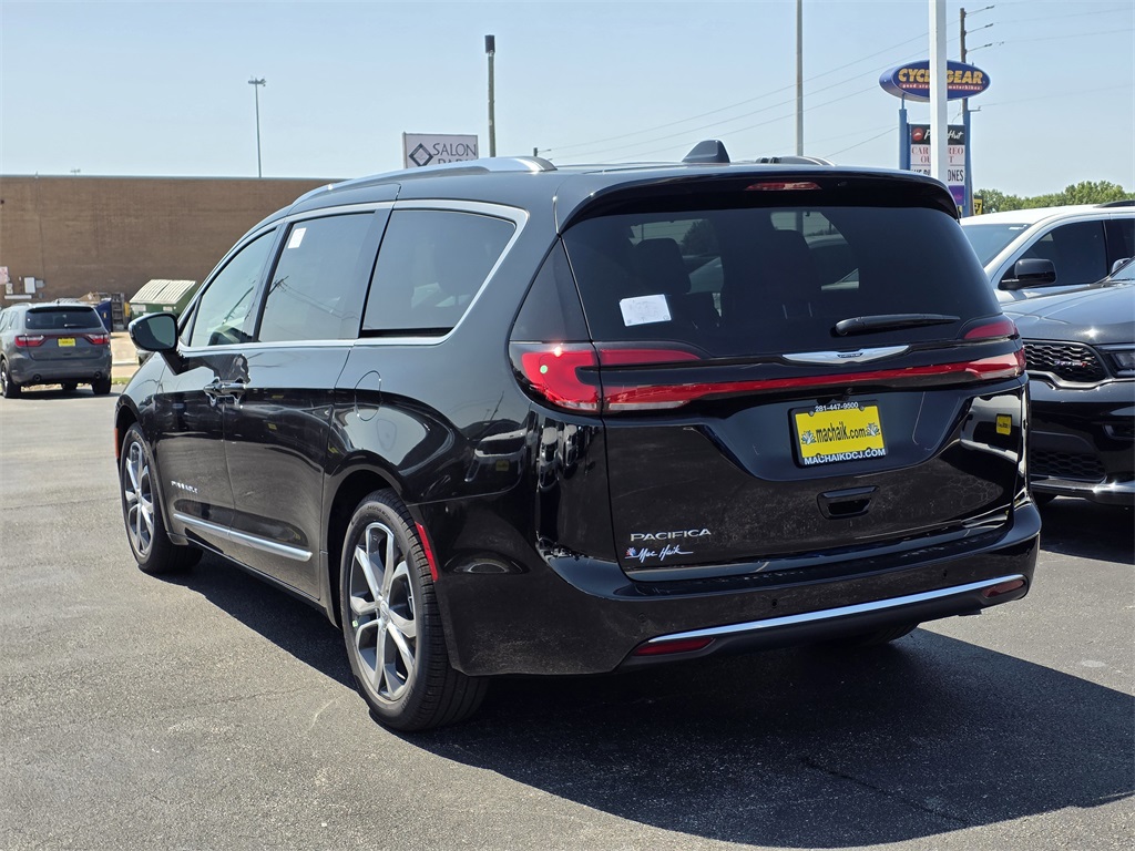 2026 Chrysler Pacifica Pinnacle Black at Martin Chrysler Dodge Jeep Ram