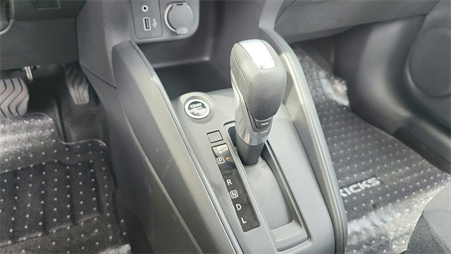 2025 Nissan Kicks Play