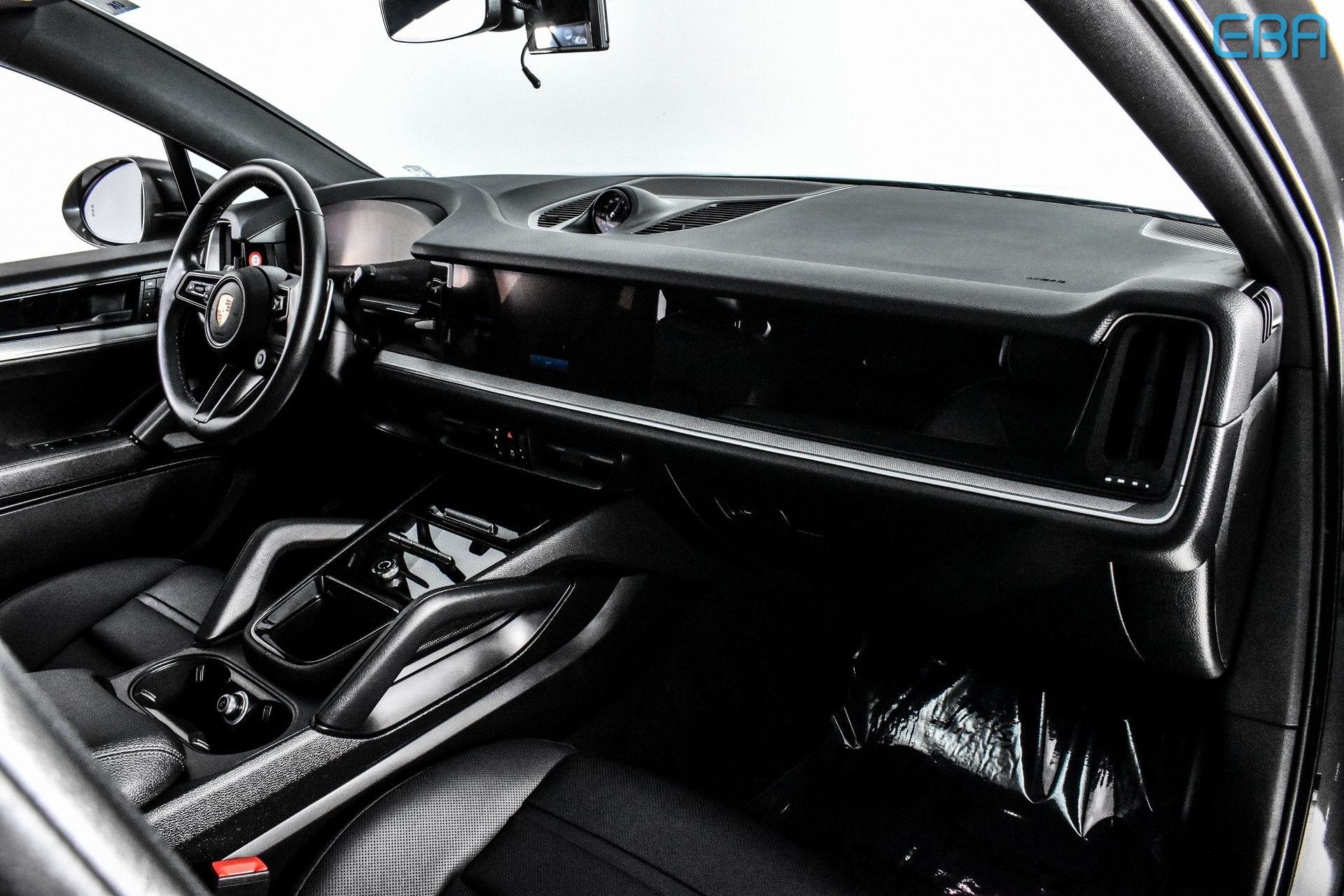 2024 Porsche Cayenne Base photo 21