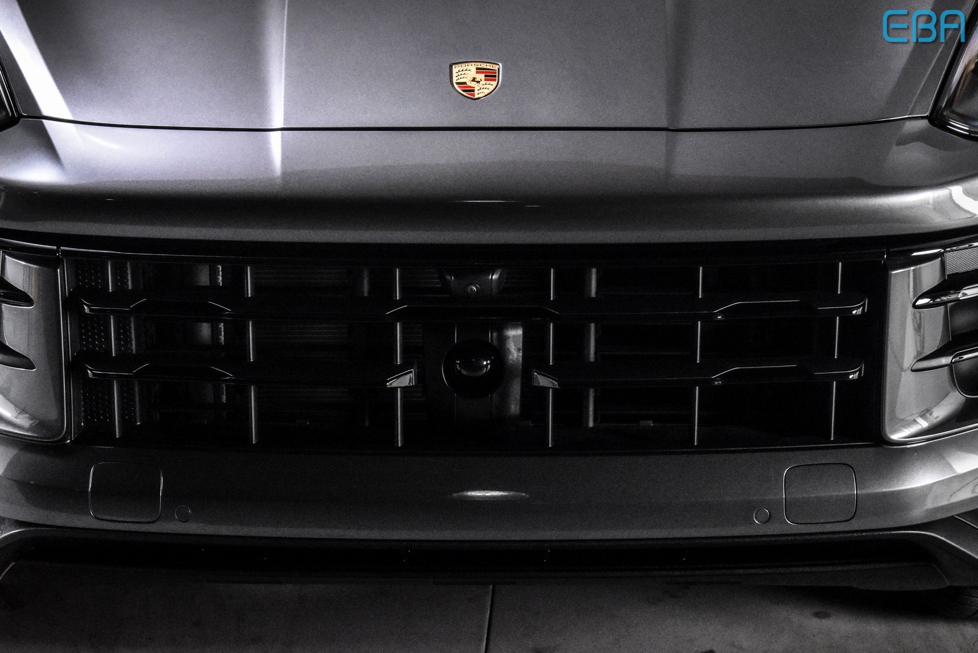 2024 Porsche Cayenne Base photo 9