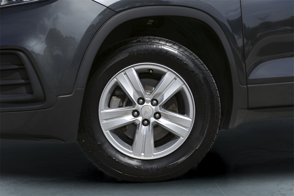 Used Car 2020 Chevrolet Trax  Ls For Sale Under $15,000 In Austin, Texas